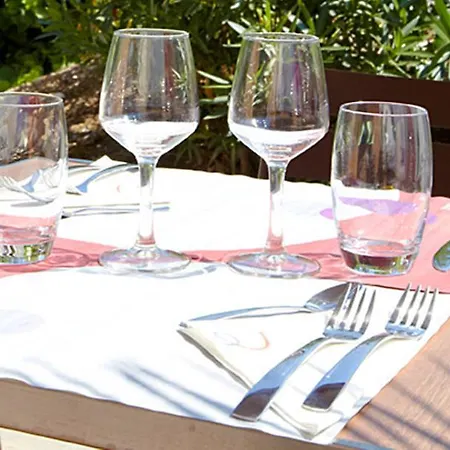 Kyriad Direct Lyon Sud - Hotel