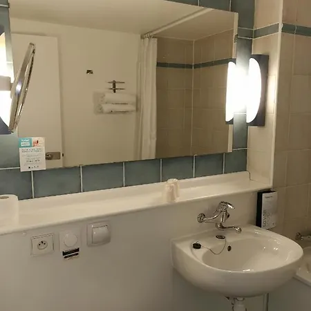 Kyriad Direct Lyon Sud - Hotel Chasse-sur-Rhône