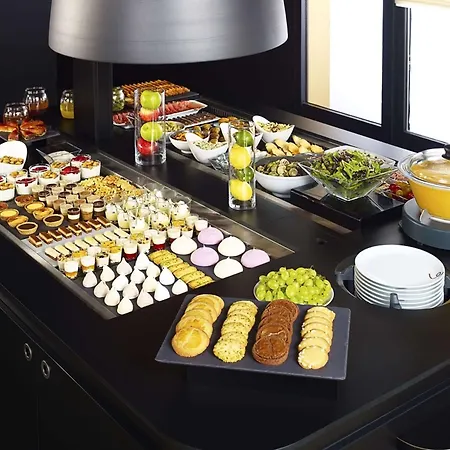 Kyriad Direct Lyon Sud -